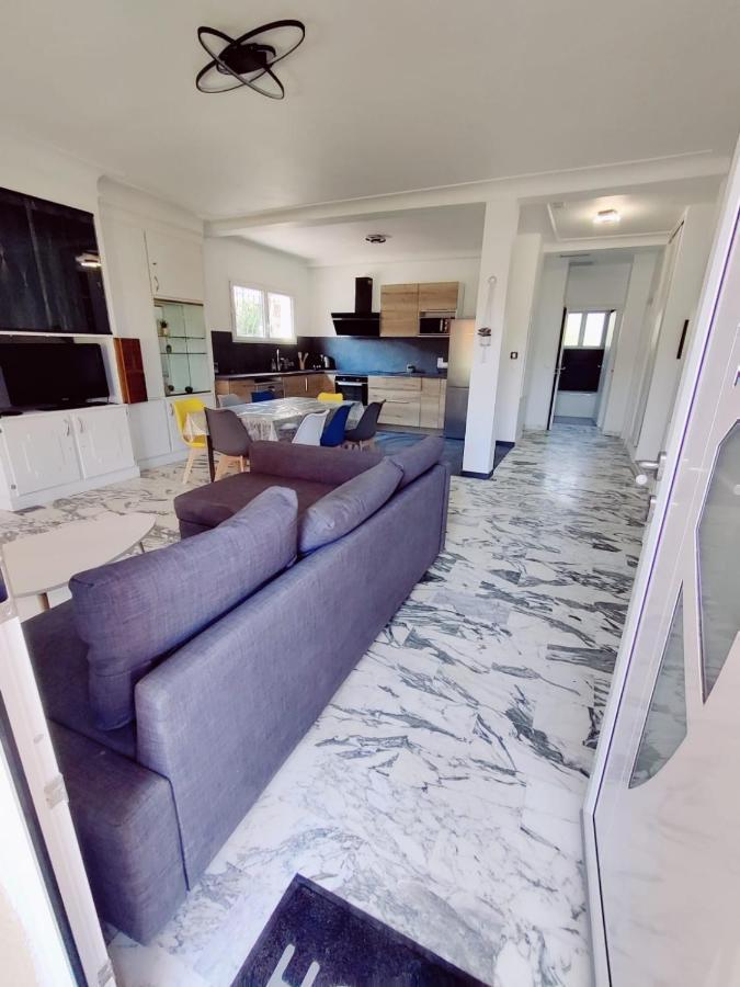 La Villa Castel - Haut De Villa - Parkings- 3 Chambres - 8 Couchages - Jardin - Barbecue 滨海卡涅 外观 照片