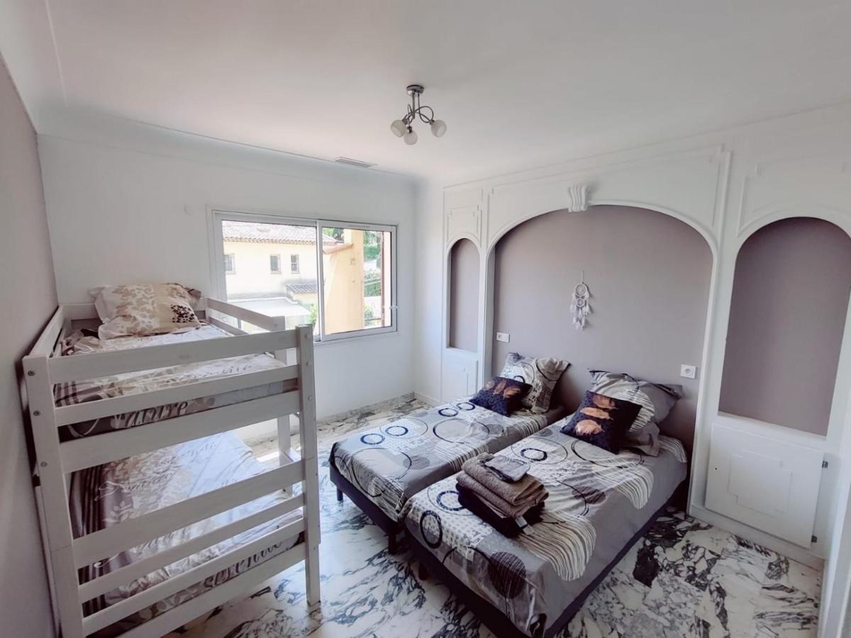 La Villa Castel - Haut De Villa - Parkings- 3 Chambres - 8 Couchages - Jardin - Barbecue 滨海卡涅 外观 照片